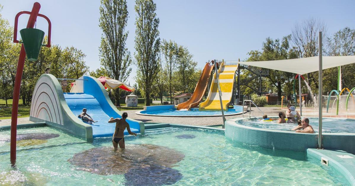 Balatonboglár Kids' Paradise House מראה חיצוני תמונה