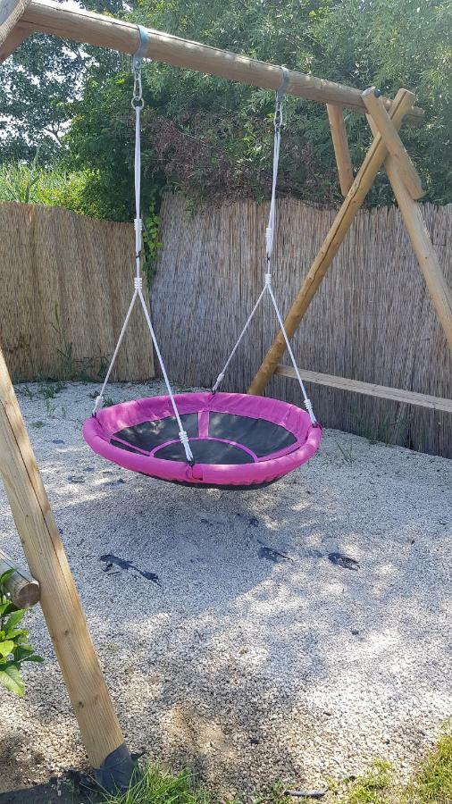 Balatonboglár Kids' Paradise House מראה חיצוני תמונה