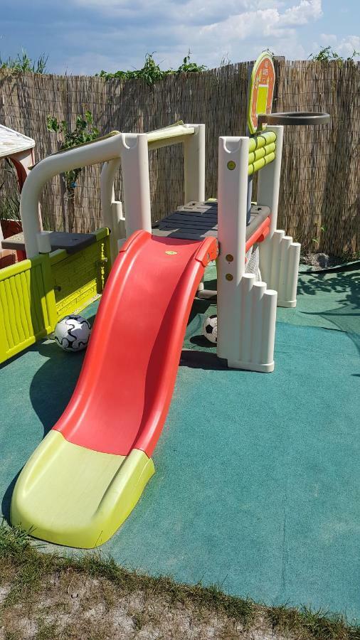 Balatonboglár Kids' Paradise House מראה חיצוני תמונה